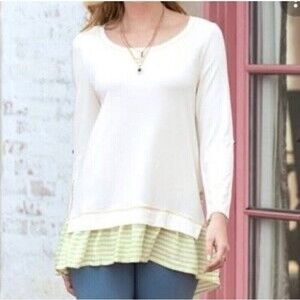 Matilda Jane Ventriloquist Women's Top Make Believe Size‎ Large